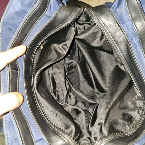 Calvin Klein
Navy Blue Purse Lane Nylon Triple Compartment Tote Handbag - Picture 7 of 16